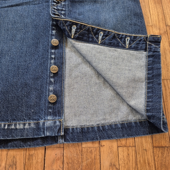Lee Dark Blue Button-Front Denim Midi Skirt - Picture 5 of 7